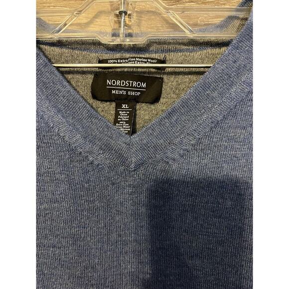 Nordstrom 100% Merino Wool V-Neck Sweater Men Sz XL Dark Blue Long Sleeves - Picture 3 of 6